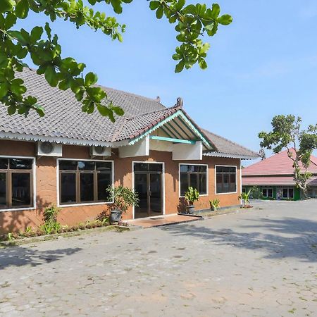 Super Oyo 1959 Penginapan Kepurun Pawana Indonesia Sleman  Dış mekan fotoğraf